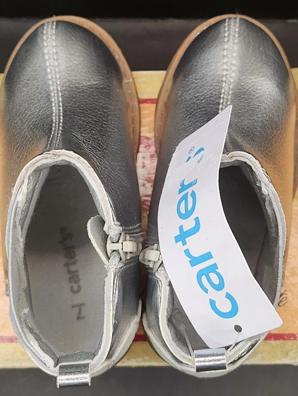 Carter's Toddler Girls Elia Silver Daisy Boots. Zip Up Size 7 And 9